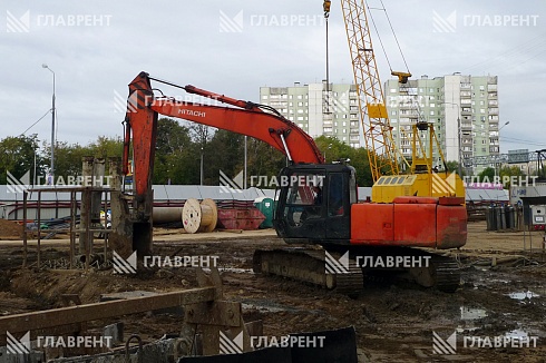 Гусеничный экскаватор Hitachi EX200 в аренду в Москве, области и регионах | ГЛАВРЕНТ